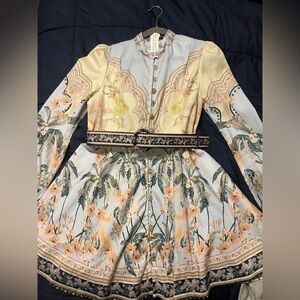 Floral Long Sleeve Dress with Belt- Ariel Tesoro